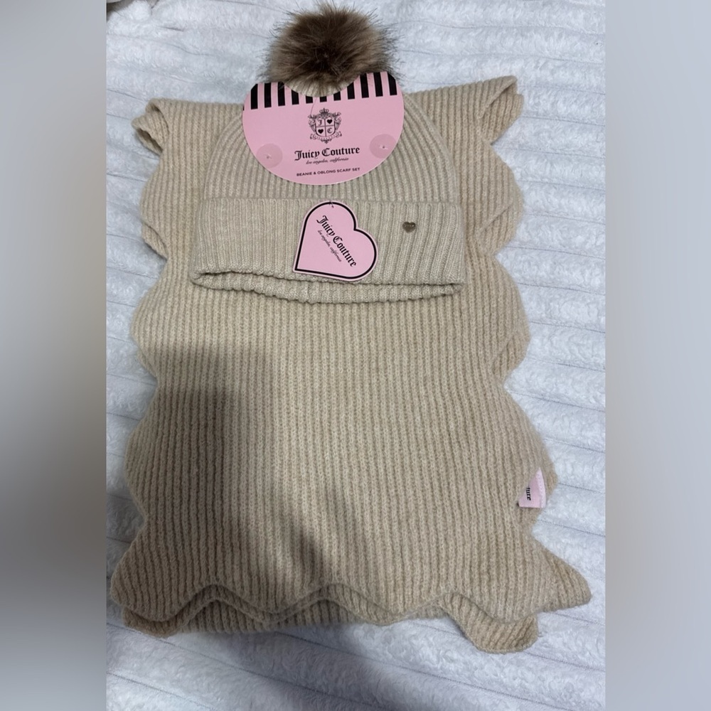 Juicy Couture Beige Knit Beanie and Scarf Set